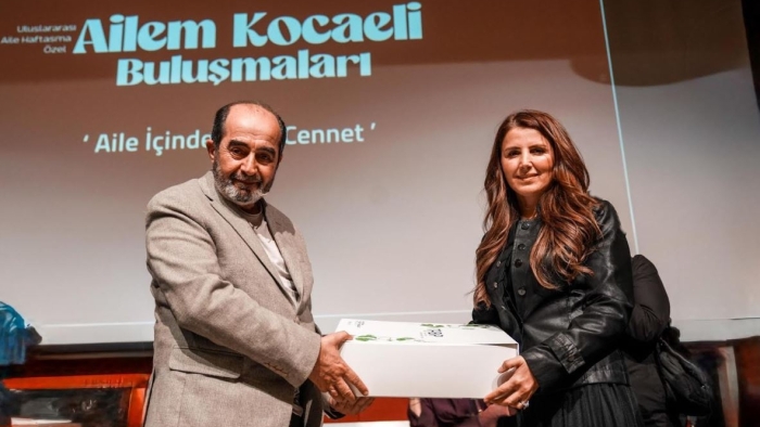 “Aile, insanın ilk mektebidir”